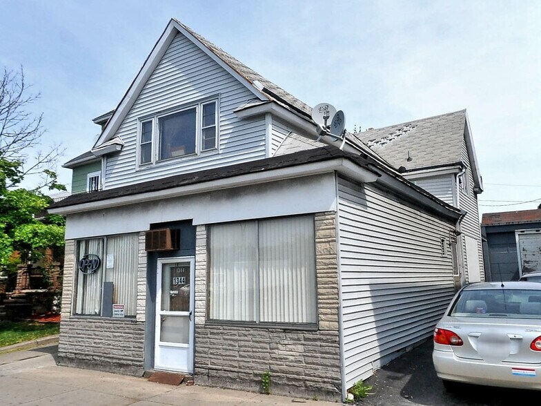 1344 E Delavan Ave, Buffalo, NY à vendre - Photo de l’immeuble – Image 1 sur 1