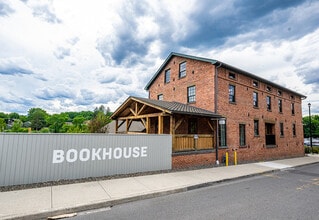 125 Water St, Catskill, NY à louer Photo de l’immeuble– Image 2 sur 13