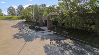 15509 W 99th St, Lenexa, KS à vendre Photo de l’immeuble– Image 1 sur 2