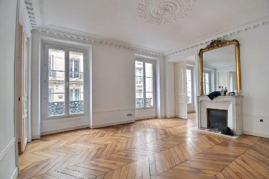 Bureau dans Paris à louer - Photo de l’immeuble – Image 1 sur 7