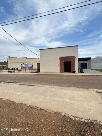 Plus de détails pour 106 Ward St, Senatobia, MS - Local commercial à vendre