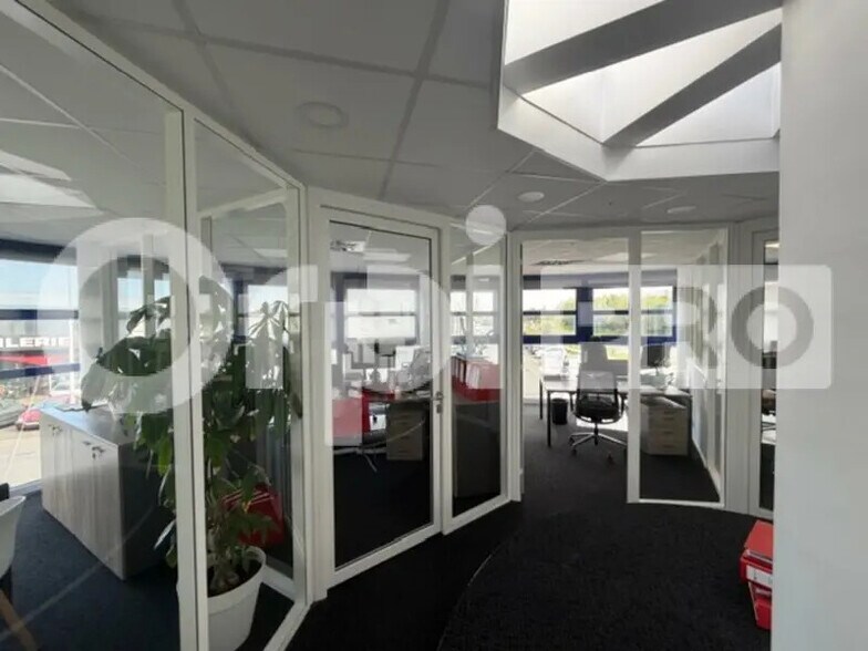 Bureau dans La Rochelle à vendre - Photo intérieure – Image 3 sur 6