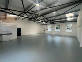 Plus de détails pour Station Rd, Hailsham - Local d'activités à louer