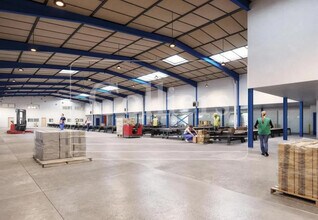 16 Rue Marcel Paul, Bezons à louer Photo de l’immeuble– Image 1 sur 3