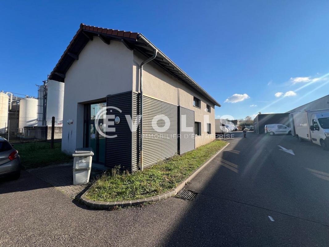 Local d’activités dans Rillieux-la-Pape à louer Photo de l’immeuble– Image 1 sur 7