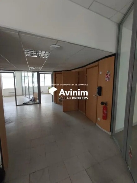 Local commercial dans Nice à louer - Photo intérieure – Image 1 sur 6