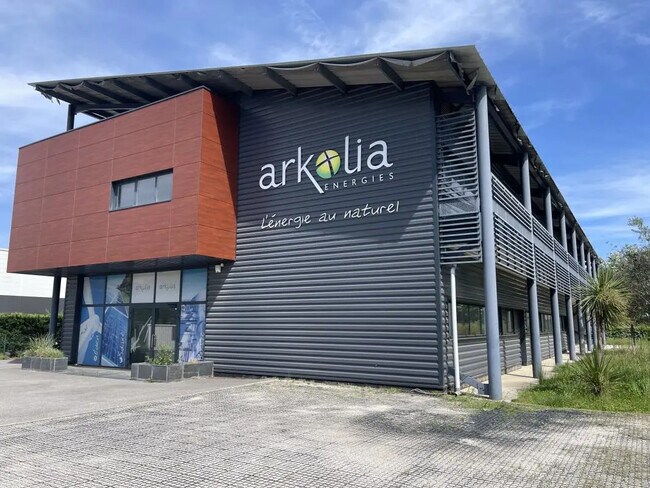 Plus de détails pour Bureau à vendre