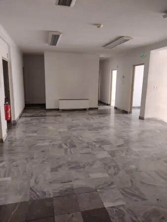 Bureau dans Perpignan à vendre - Photo de l’immeuble – Image 3 sur 4