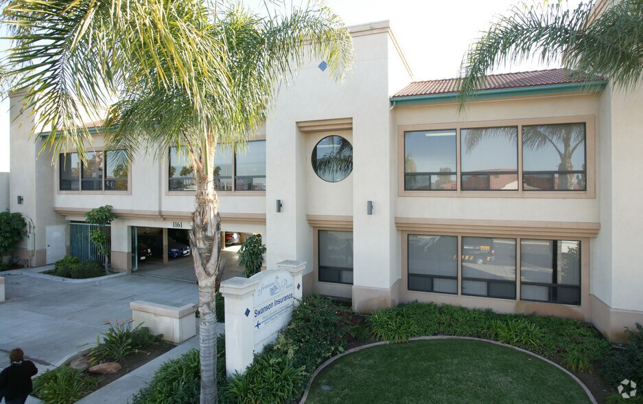 1161 E Main St, El Cajon, CA à louer - Photo de l’immeuble – Image 2 sur 4