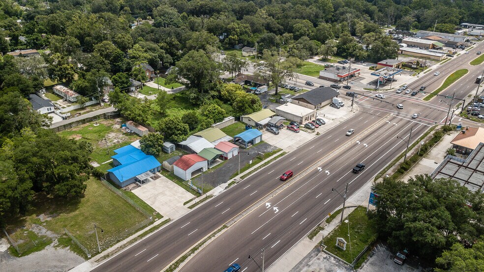 8225 103rd St, Jacksonville, FL à vendre - Photo de l’immeuble – Image 3 sur 20