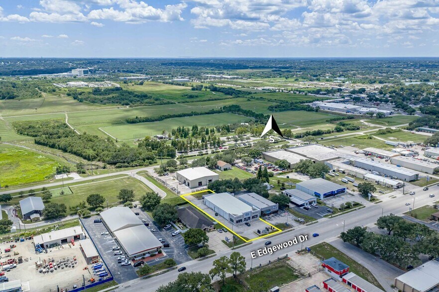 2205 E Edgewood Dr, Lakeland, FL à louer - Aérien – Image 2 sur 24