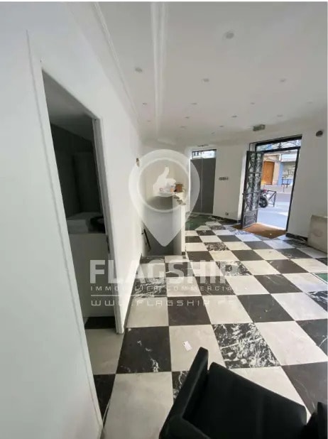 Plus de détails pour Local commercial à louer