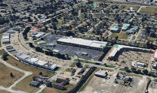 Plus de détails pour 8700 W Judge Perez Dr, Chalmette, LA - Local commercial à louer
