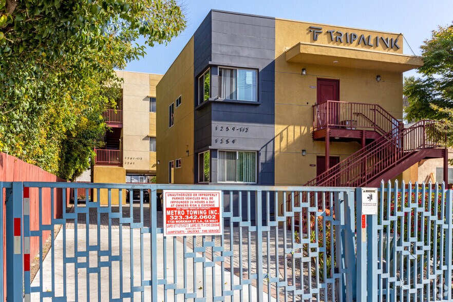 1259 W 36th Pl, Los Angeles, CA à vendre - Photo de l’immeuble – Image 2 sur 29