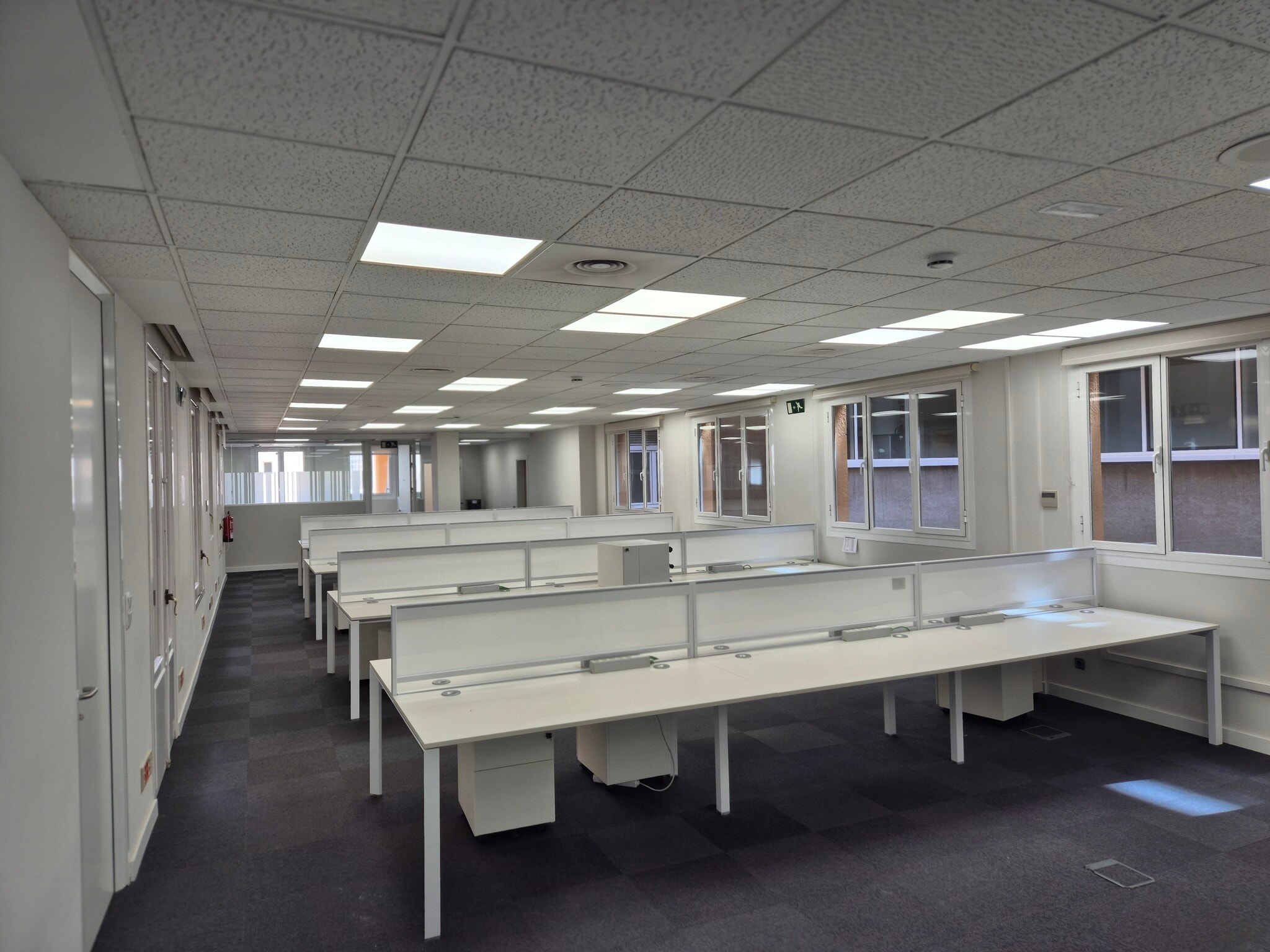 Bureau dans Madrid, Madrid à louer Plan d’étage– Image 1 sur 5