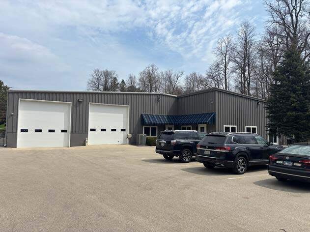 7253 Sheridan Springs Rd, Lake Geneva, WI à louer - Photo de l’immeuble – Image 2 sur 4
