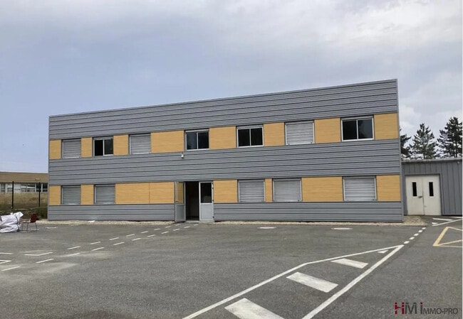 Plus de détails pour Local d’activités à vendre