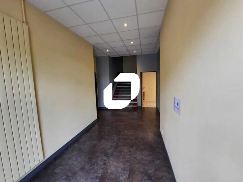 10 Ter Avenue Du Québec, Villebon-sur-Yvette à louer - Photo de l’immeuble – Image 2 sur 12