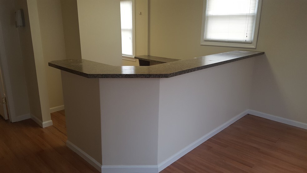 460 Haledon Ave, Haledon, NJ à vendre - Photo de l’immeuble – Image 3 sur 7