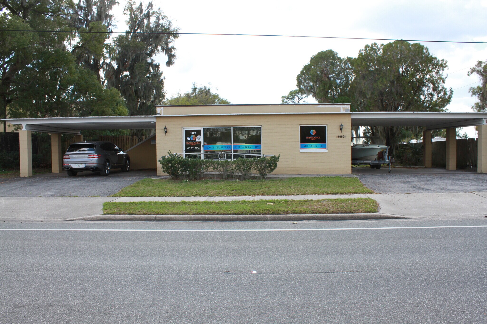 4460 Edgewater Dr, Orlando, FL à louer Photo de l’immeuble– Image 1 sur 26