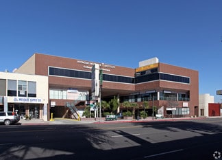 Plus de détails pour 18607 Ventura Blvd, Tarzana, CA - Bureau/Médical à louer