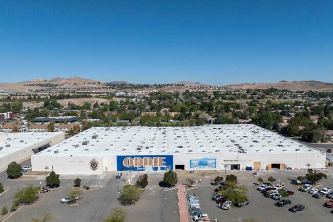 Plus de détails pour 2450 Oddie Blvd, Sparks, NV - Local commercial à louer