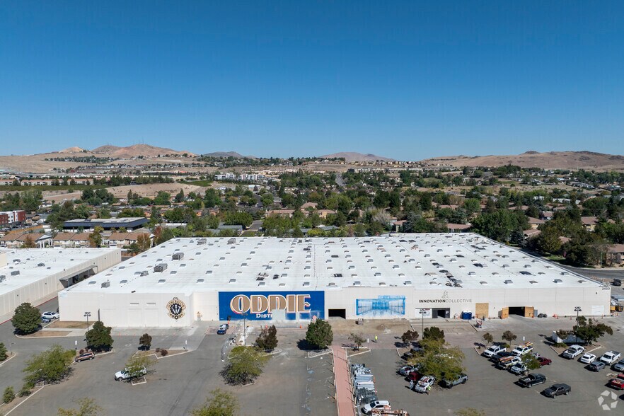 2450 Oddie Blvd, Sparks, NV à louer - Photo de l’immeuble – Image 3 sur 20