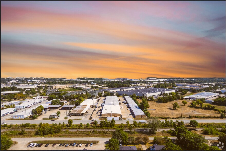 14518 Hempstead Hwy, Houston, TX à louer - Photo de l’immeuble – Image 1 sur 20