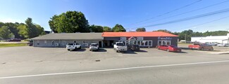 Plus de détails pour 16 Summer St, Dover-Foxcroft, ME - Bureau à vendre