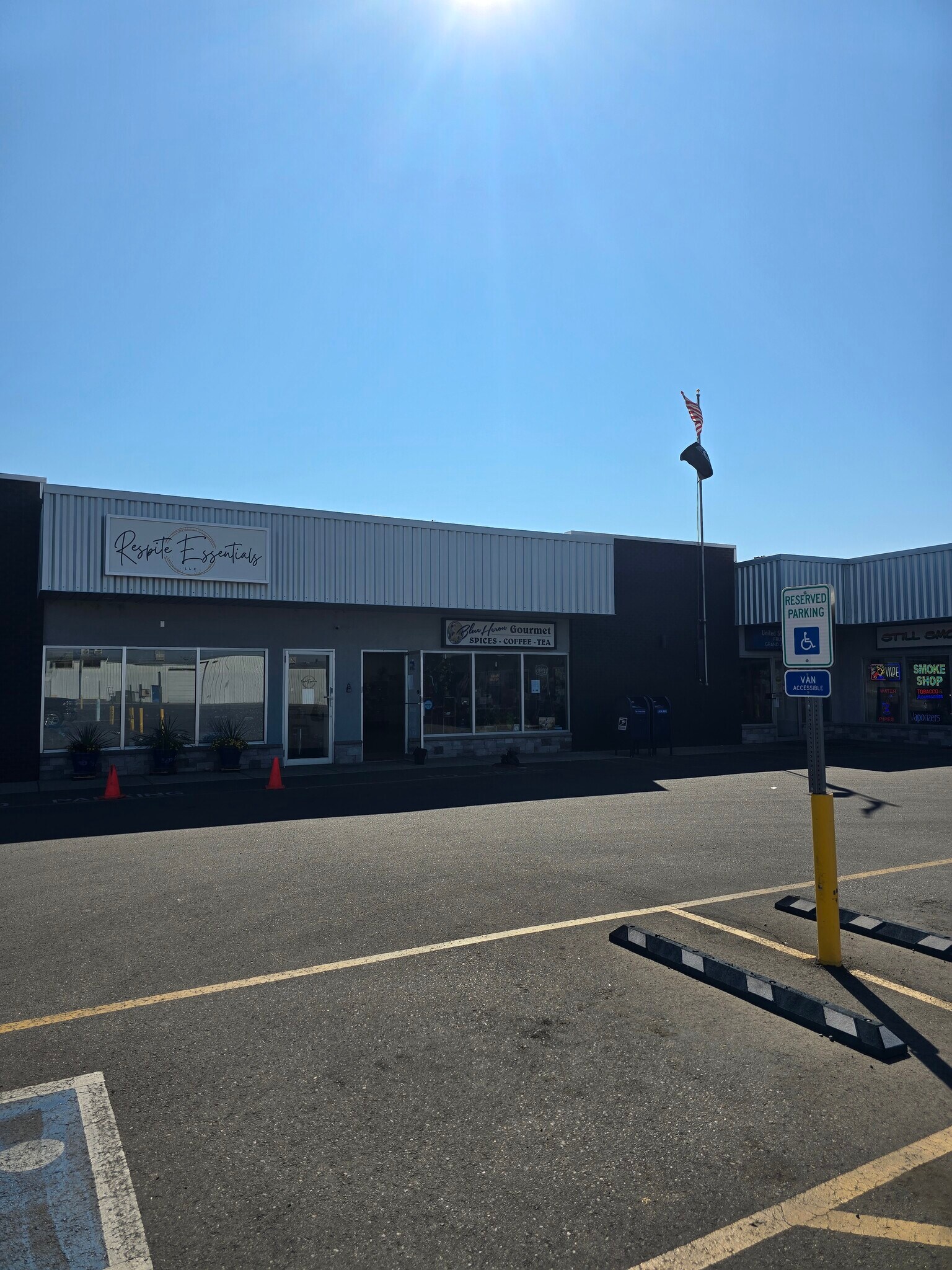 2923 North Ave, Grand Junction, CO à louer Photo de l’immeuble– Image 1 sur 8