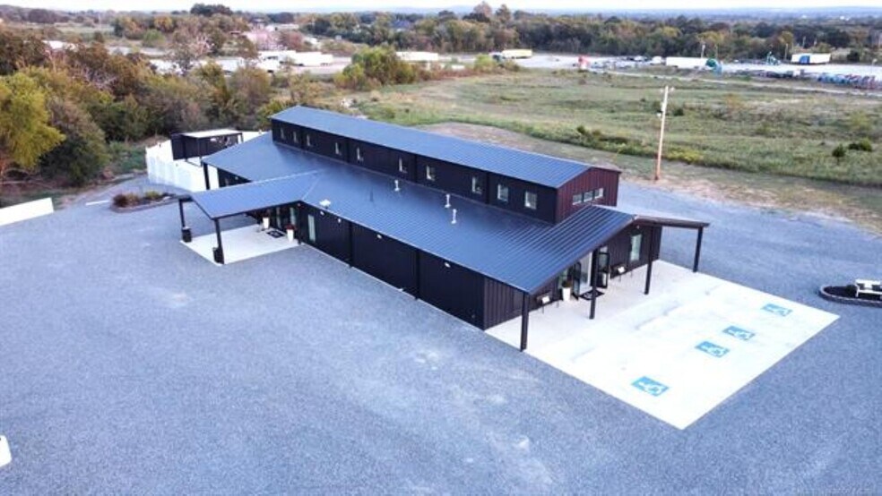 3504 N George Nigh Expy, Mcalester, OK à vendre - Photo de l’immeuble – Image 2 sur 31
