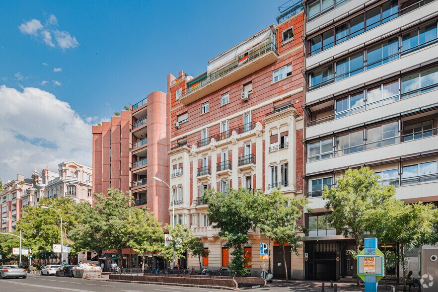 Calle De José Ortega Y Gasset, 25, Madrid, Madrid à louer - Photo de l’immeuble – Image 1 sur 1