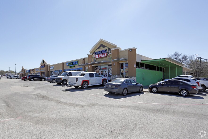 1500-1524 E Abram St, Arlington, TX à louer - Photo de l’immeuble – Image 2 sur 5