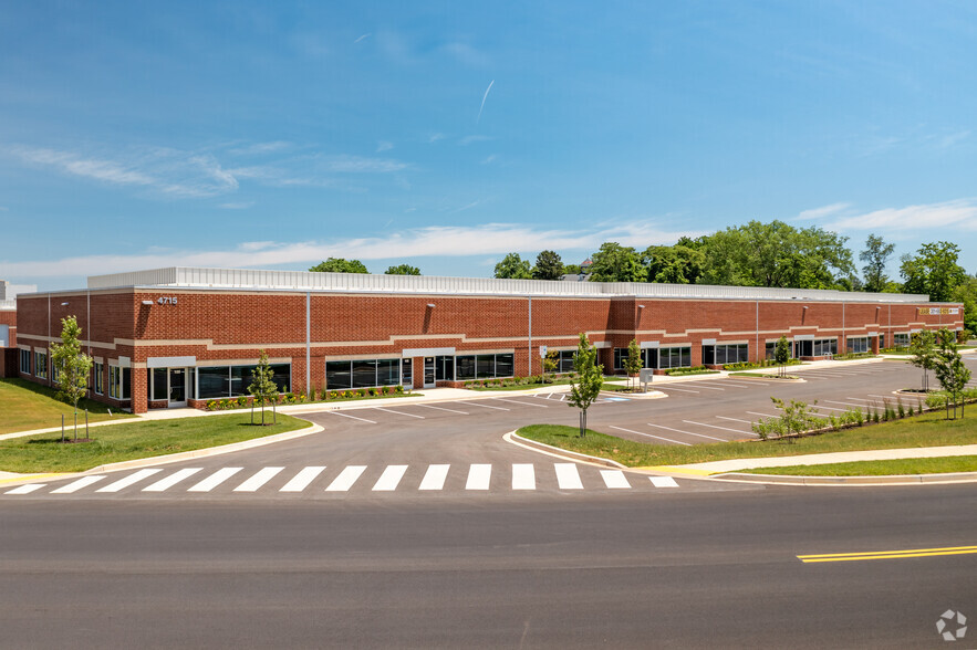 4714 Arcadia Dr, Frederick, MD à louer - Photo de l’immeuble – Image 2 sur 11