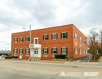 Plus de détails pour 1495 Warren Rd, Lakewood, OH - Bureau à vendre