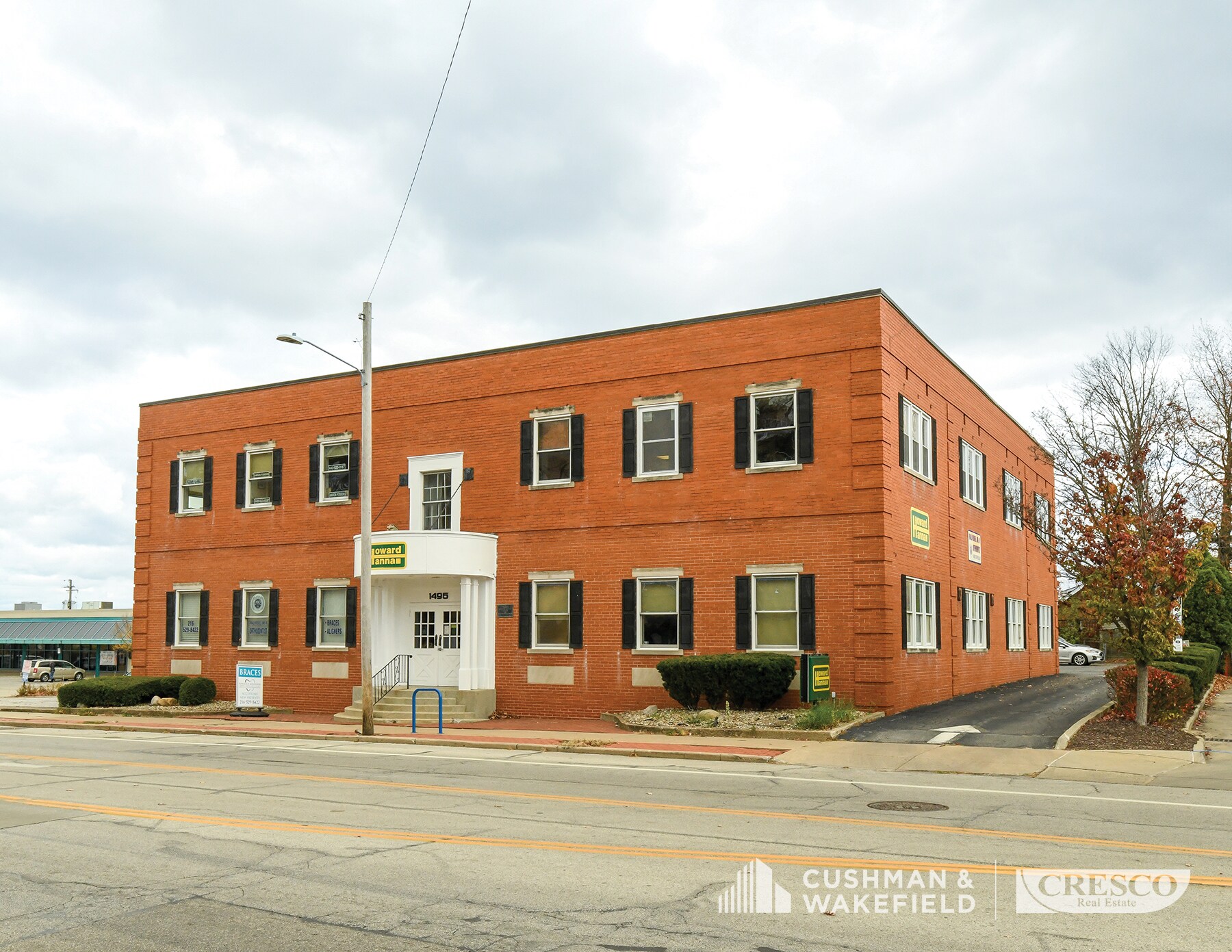 1495 Warren Rd, Lakewood, OH à vendre Photo de l’immeuble– Image 1 sur 8