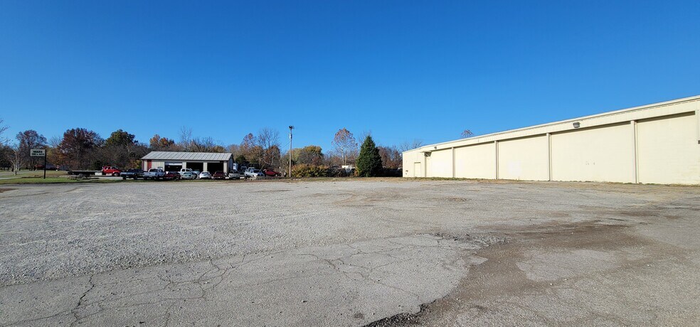 10070 Highway 44 E, Mount Washington, KY à vendre - Photo de l’immeuble – Image 3 sur 9