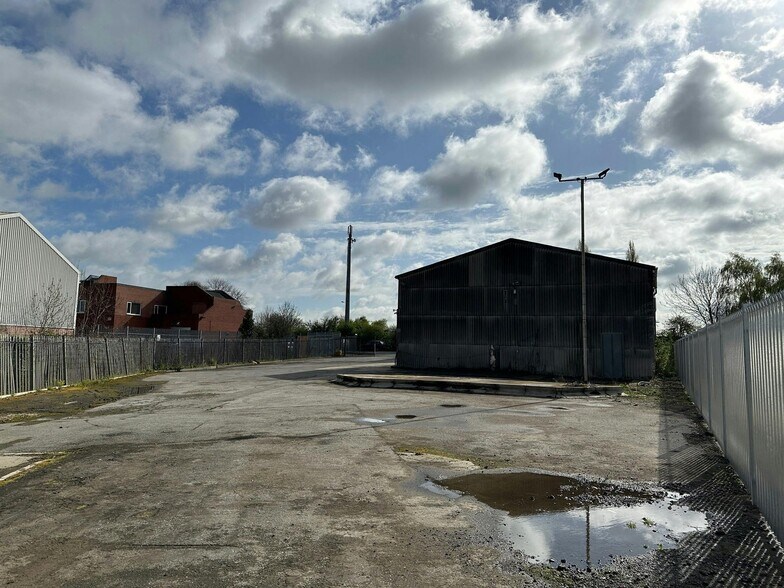 Millfield Rd, Doncaster à louer - Photo de l’immeuble – Image 3 sur 7