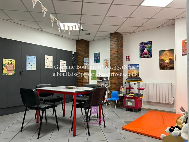 Bureau dans Lisieux à vendre - Photo intérieure – Image 2 sur 18