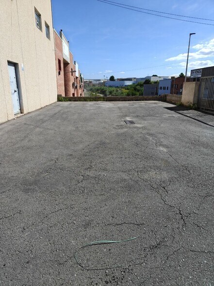 Industriel/Logistique dans Sant Esteve Sesrovires, Barcelona à louer - Photo de l’immeuble – Image 3 sur 20