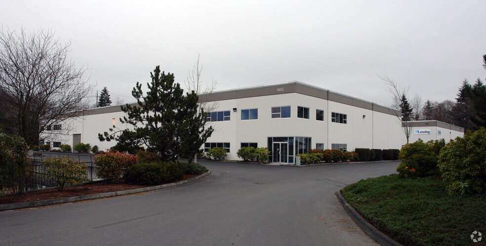 10315 Airport Rd, Everett, WA à louer - Photo principale – Image 1 sur 2