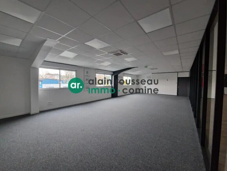 Bureau dans Beaucouzé à vendre - Photo intérieure – Image 1 sur 3