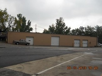Plus de détails pour 111-113 S Charlton St, Louisville, KY - Local d'activités à louer