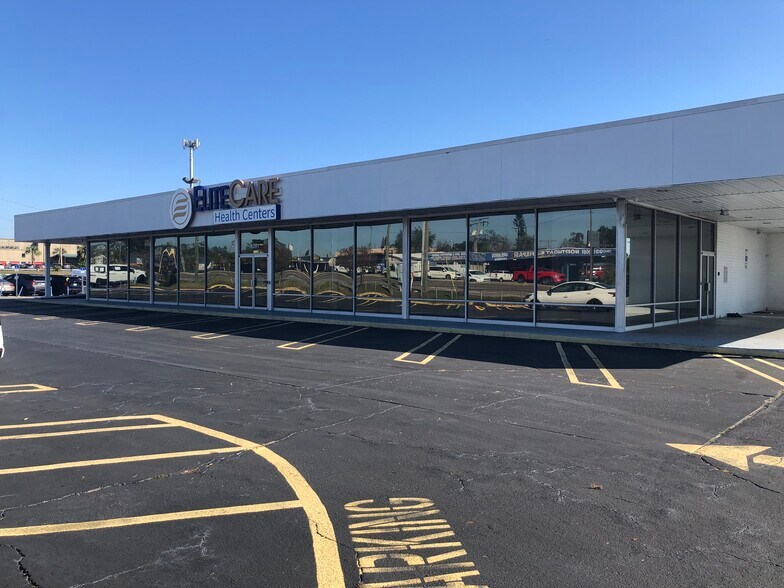 9391 N Florida Ave, Tampa, FL à vendre - Photo de l’immeuble – Image 1 sur 17