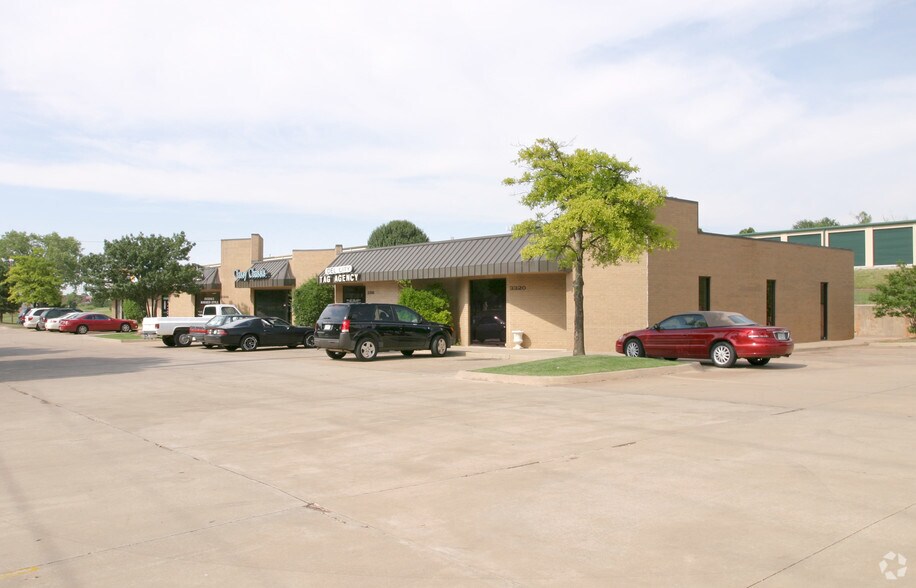 3300-3318 S Sunnylane Rd, Oklahoma City, OK à louer - Photo principale – Image 1 sur 5