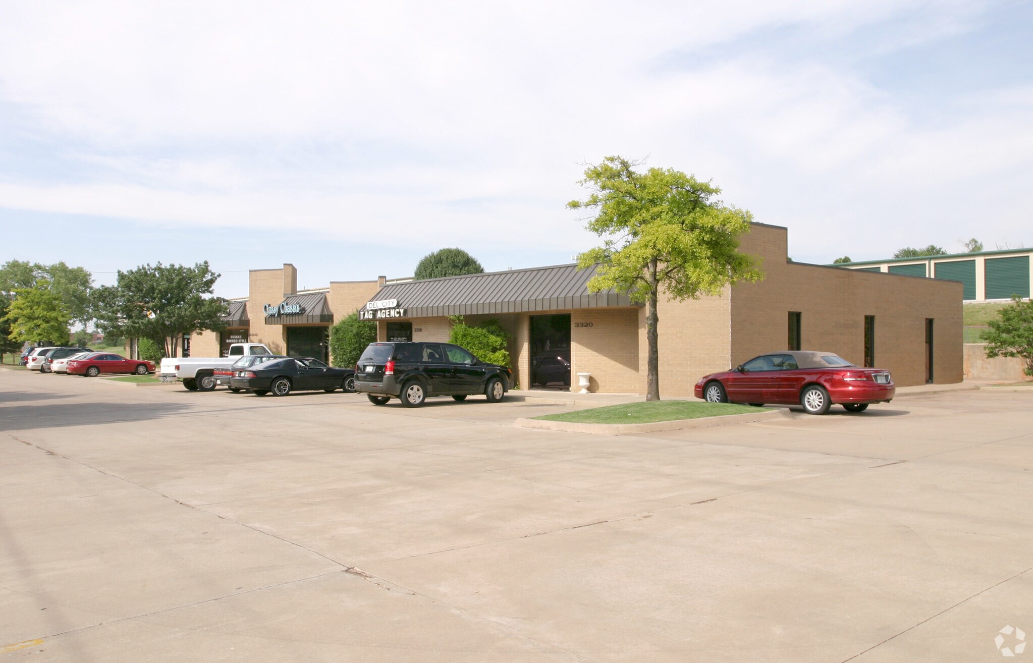 3300-3318 S Sunnylane Rd, Oklahoma City, OK à louer Photo principale– Image 1 sur 6