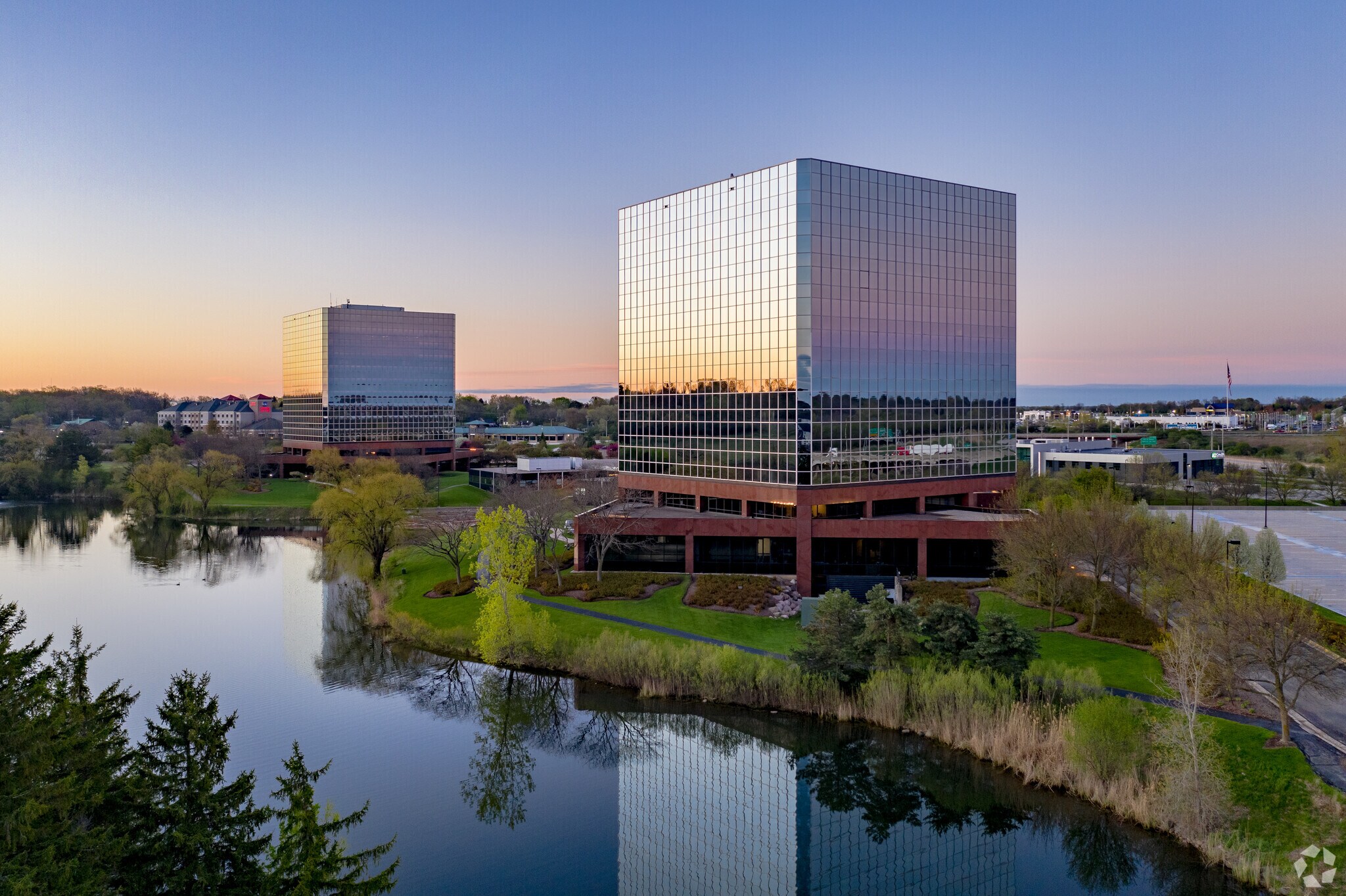 11414 W Park Pl, Milwaukee, WI à louer Photo de l’immeuble– Image 1 sur 39