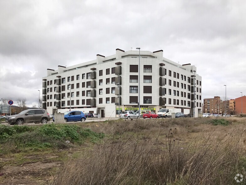 Avenida Francisco Aguirre, 331, Talavera de la Reina, Toledo à vendre - Photo de l’immeuble – Image 2 sur 2