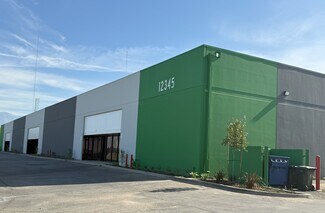 Plus de détails pour 12345 Mills Ave, Chino, CA - Industriel/Logistique à louer