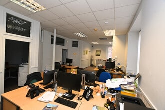 17-19 Leslie St, Blairgowrie à louer Photo intérieure– Image 2 sur 3